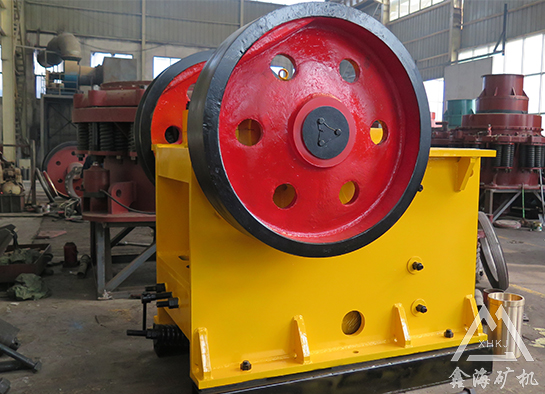 顎式破碎機(jī)
