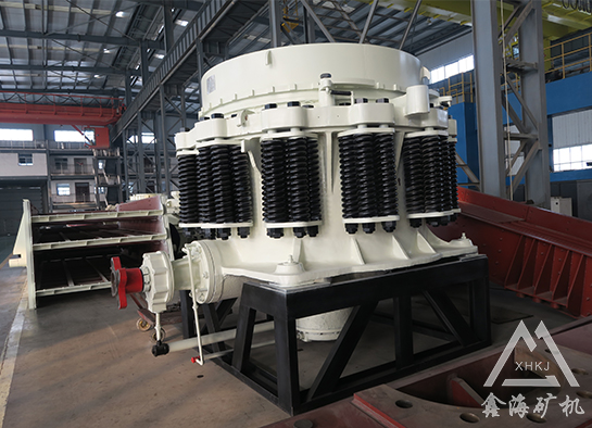 圓錐破碎機(jī) 圓錐破碎機(jī)