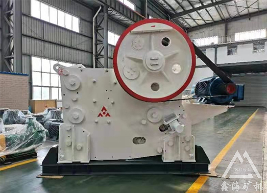 顎式破碎機(jī)