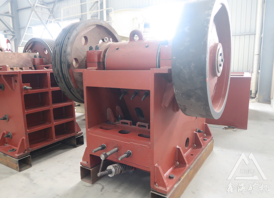 顎式破碎機 顎式破碎機