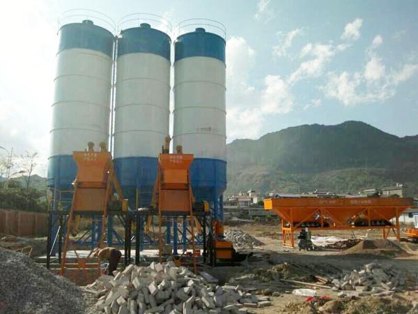 昆明攪拌站設(shè)備廠